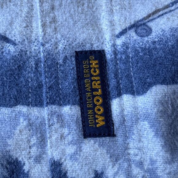 Vintage Men’s Woolrich Button Down Flannel Fisherman Size Medium Blue - Picture 5 of 6